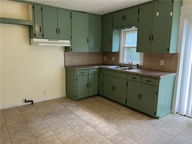 $185,000 | 3316 North 58th Street, Kansas City, KS 66104