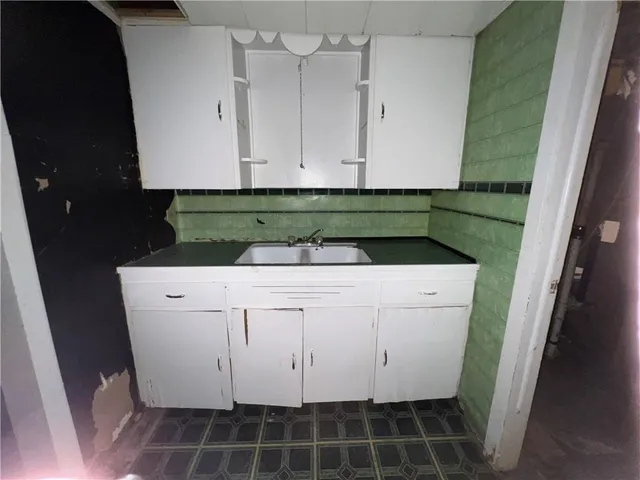 $185,000 | 3316 North 58th Street, Kansas City, KS 66104