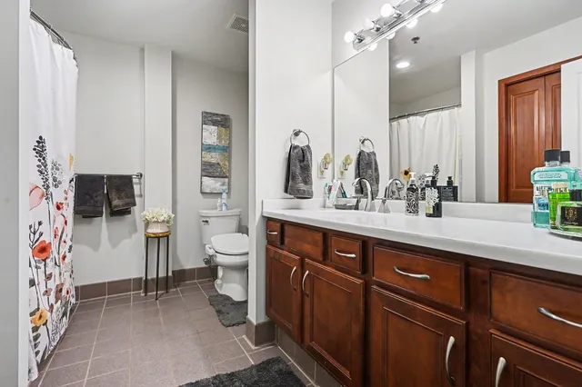 $339,900 | 125 South Kalamazoo Mall, Unit 608, Kalamazoo, MI 49007