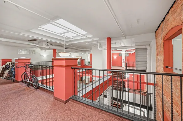 $339,900 | 125 South Kalamazoo Mall, Unit 608, Kalamazoo, MI 49007