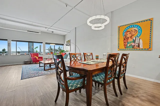 $339,900 | 125 South Kalamazoo Mall, Unit 608, Kalamazoo, MI 49007