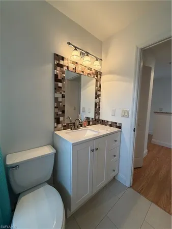 $2,300 | 5070 Cedar Springs Drive, Unit 201, Naples, FL 34110