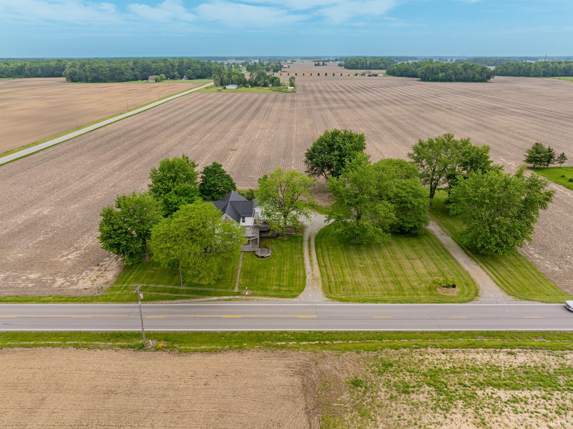 10913 Monroeville Road Fort Wayne, IN 46816 - Photo 2 of 36