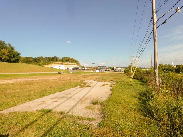 $74,000 | 1561 Highway 14, Richland Center, WI 53581