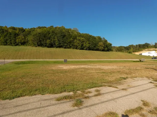 $74,000 | 1561 Highway 14, Richland Center, WI 53581