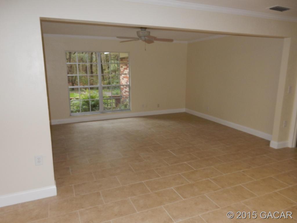 8921 Southwest 8th Avenue Gainesville, FL 32607 - Photo 4 of 24 Living Room