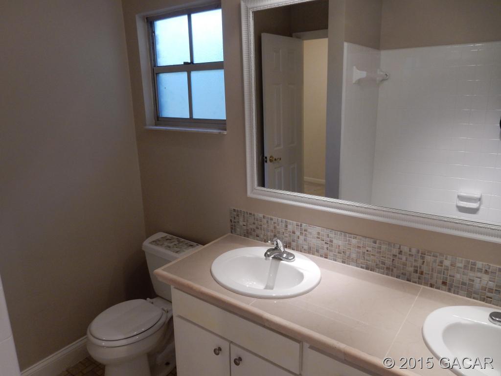 8921 Southwest 8th Avenue Gainesville, FL 32607 - Photo 9 of 24 Gallery Image 9