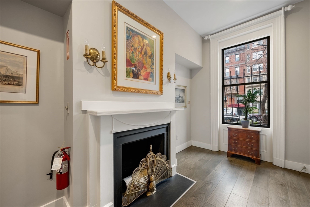 267 Beacon Street, Unit 2 Boston, MA 02116 - Photo 19 of 21