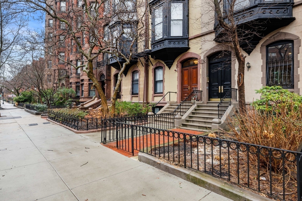 267 Beacon Street, Unit 2 Boston, MA 02116 - Photo 20 of 21