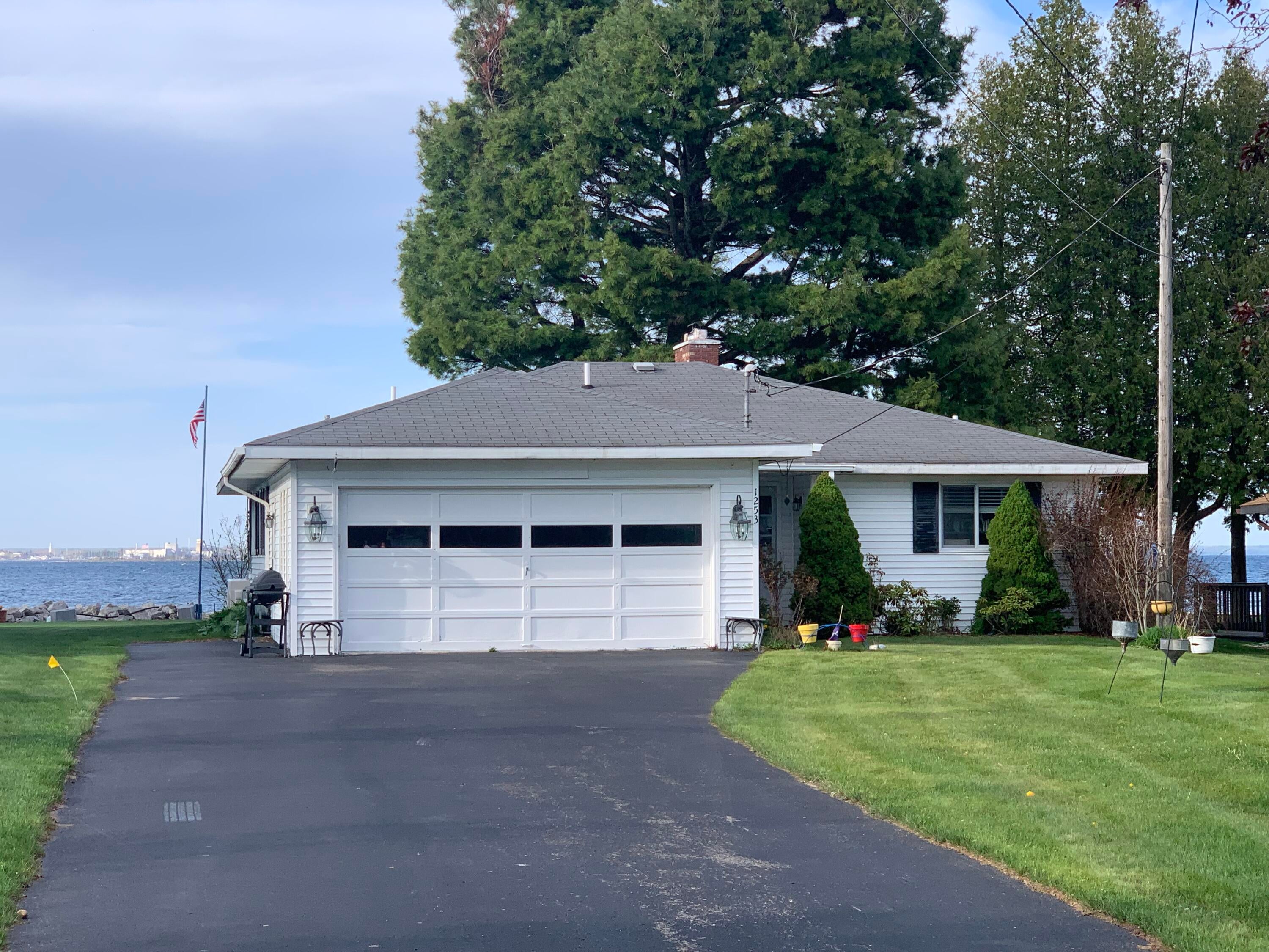 1253 Partridge Point Road North Alpena, MI 49707 - Photo 3 of 33 Gallery Image 3
