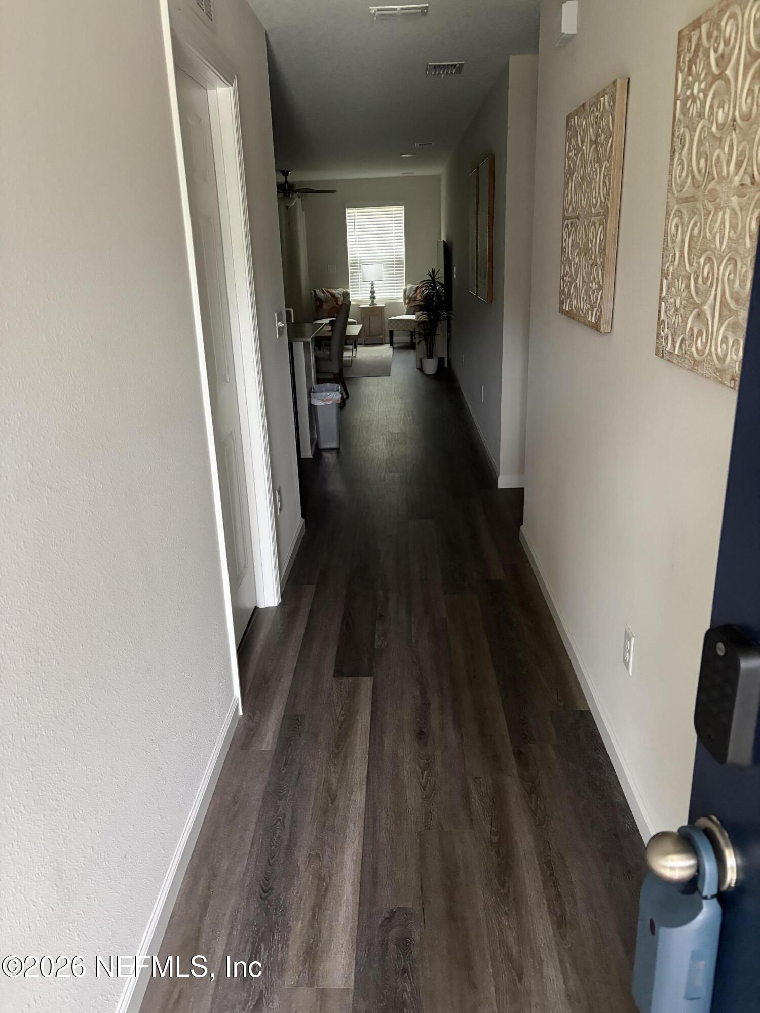 2783 Larsen Road Jacksonville, FL 32207 - Photo 8 of 13 Foyer