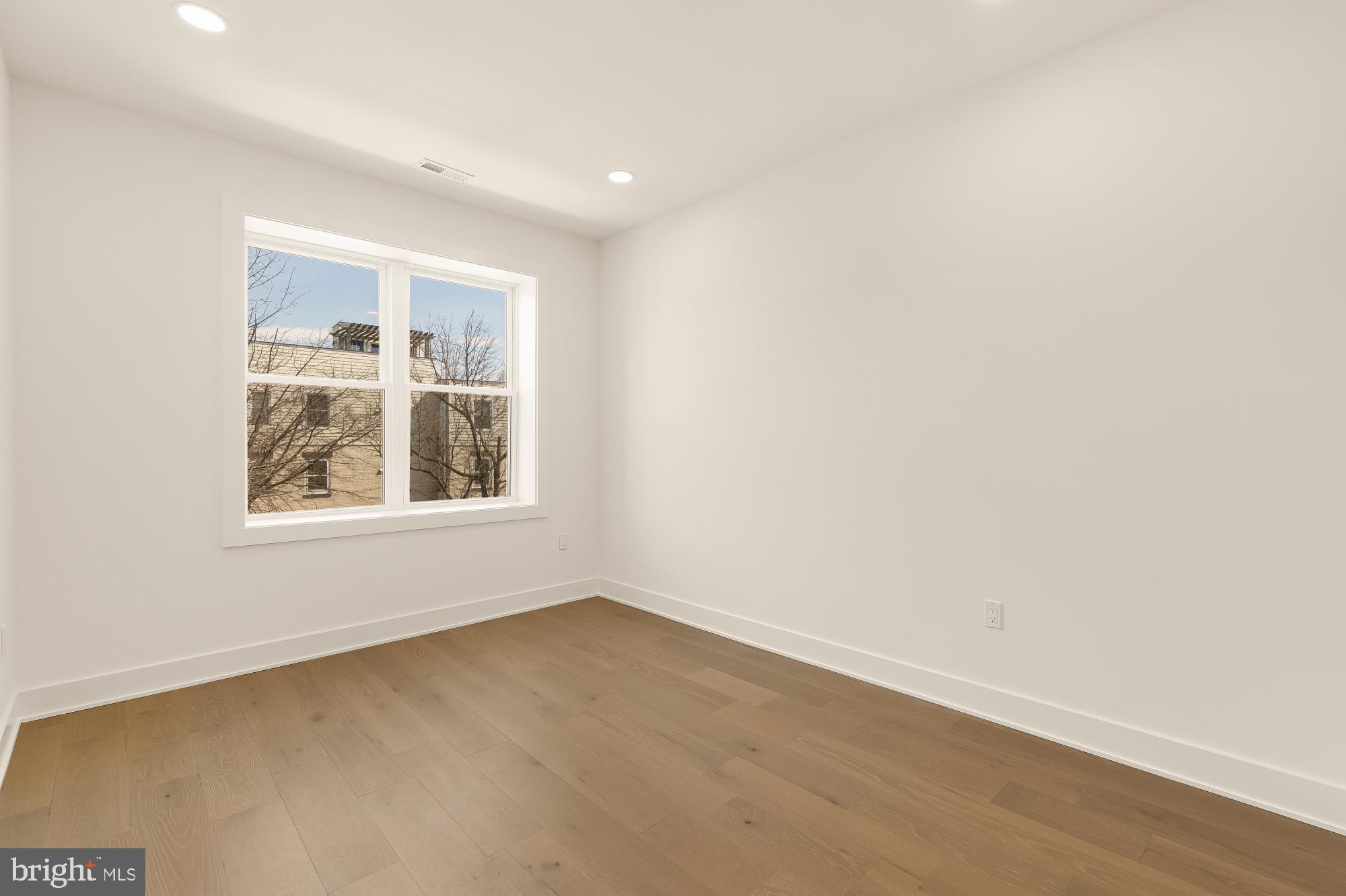 1710 2nd Street Northwest Washington, DC 20001 - Photo 22 of 37 Bright and airy blank canvas space.