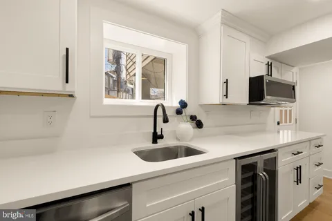 $1,139,000 | 1710 2nd Street Northwest, Washington, DC 20001