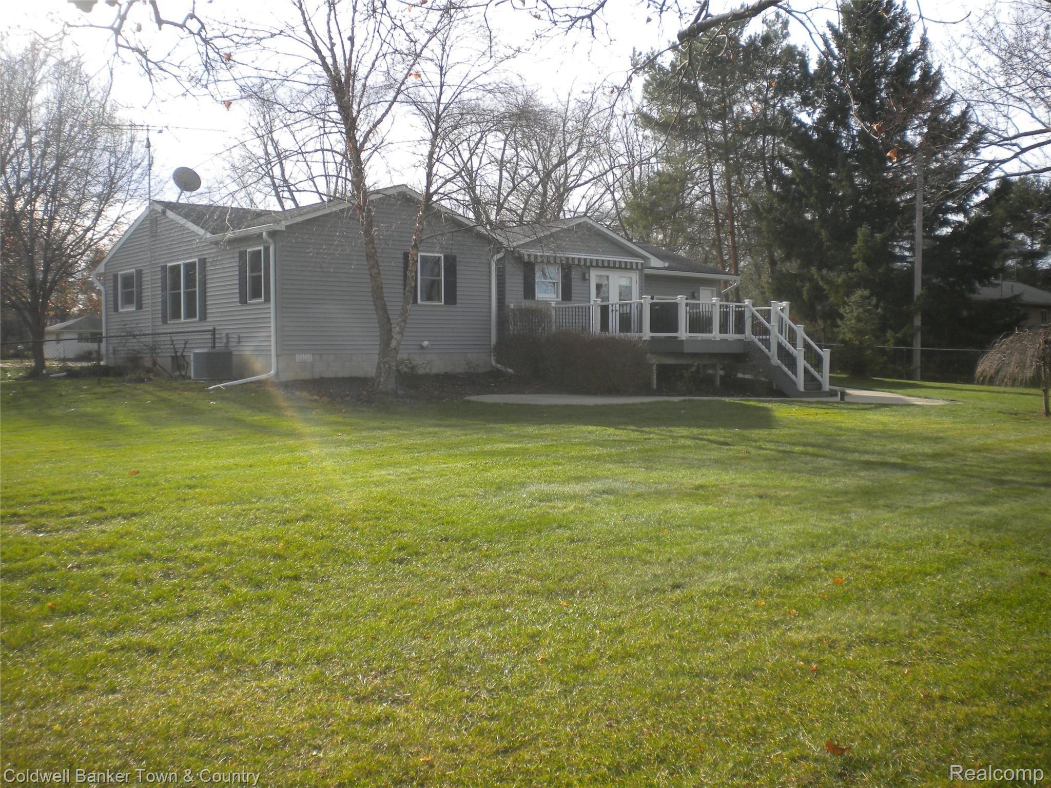 858 Henderson Road Howell, MI 48855 - Photo 46 of 50 Backyard 858 Henderson Rd Howell Mi 48855
