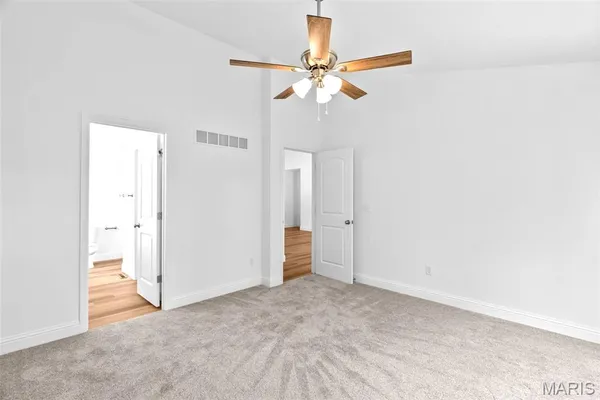 $324,900 | 1724 12 Oaks Place, Pevely, MO 63070