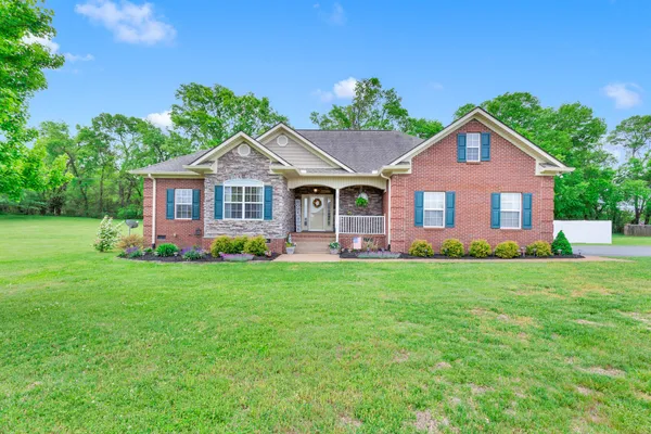 $420,000 | 1380 Standing Stone Circle, Columbia, TN 38401
