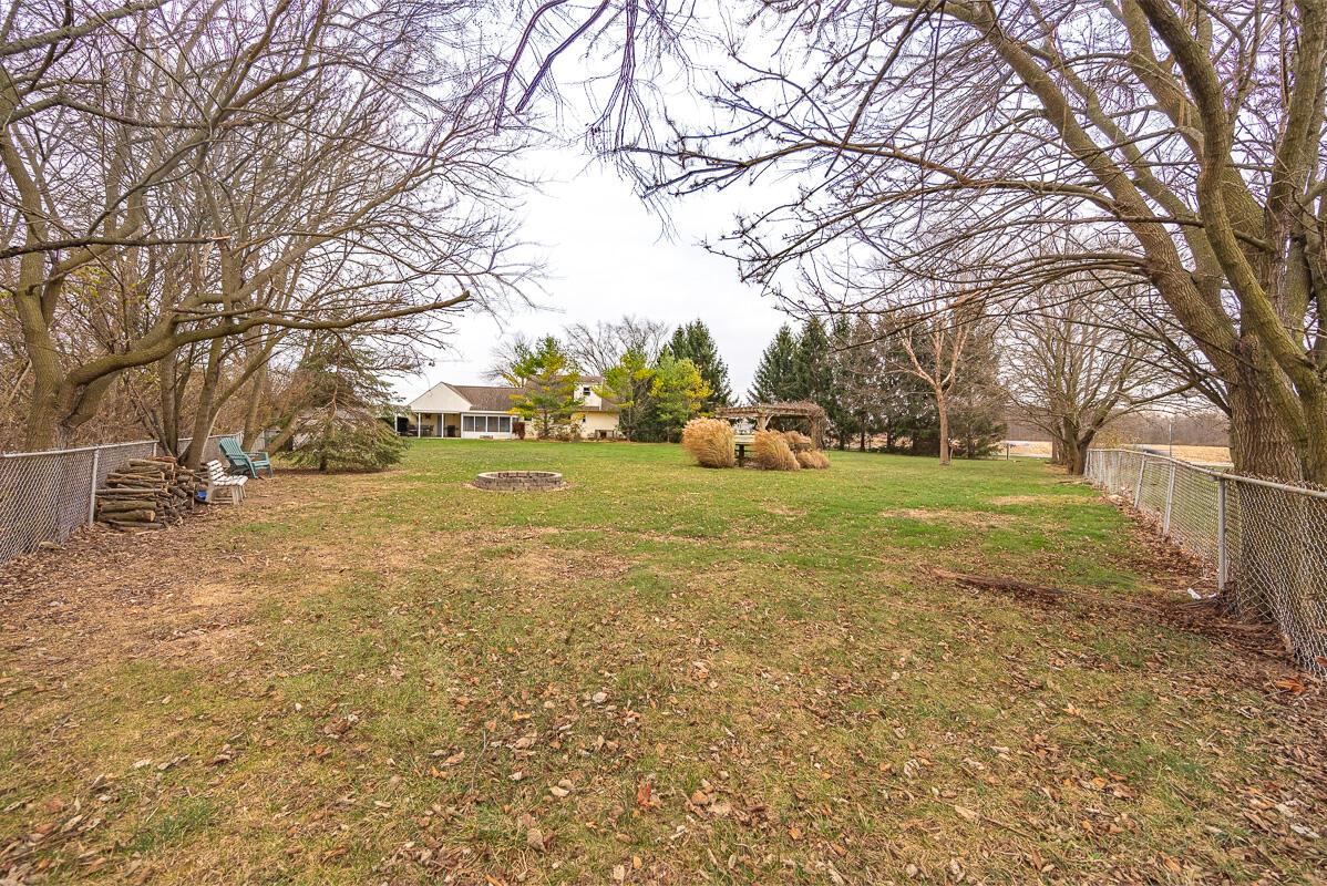 1830 Walker Road Hilliard, OH 43026 - Photo 47 of 59 1830 Walker - 46