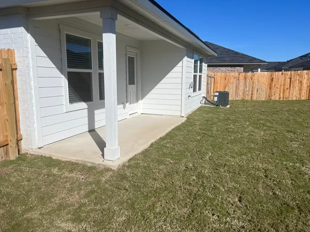 $1,675 | 112 Raymondville Path, San Marcos, TX 78666
