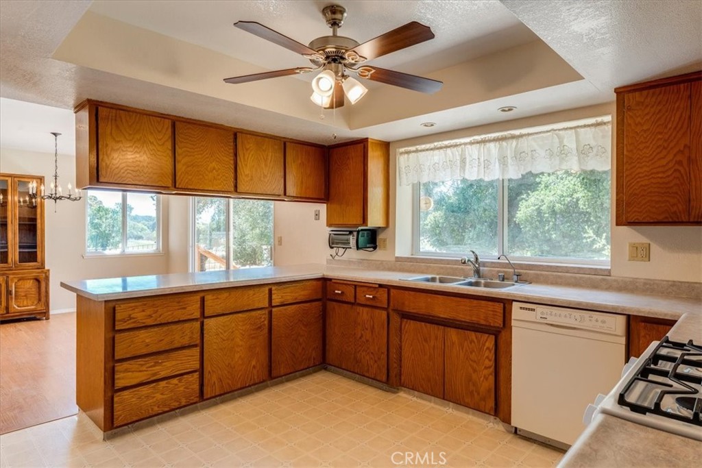 9289 Santa Margarita Road Atascadero, CA 93422 - Photo 22 of 73