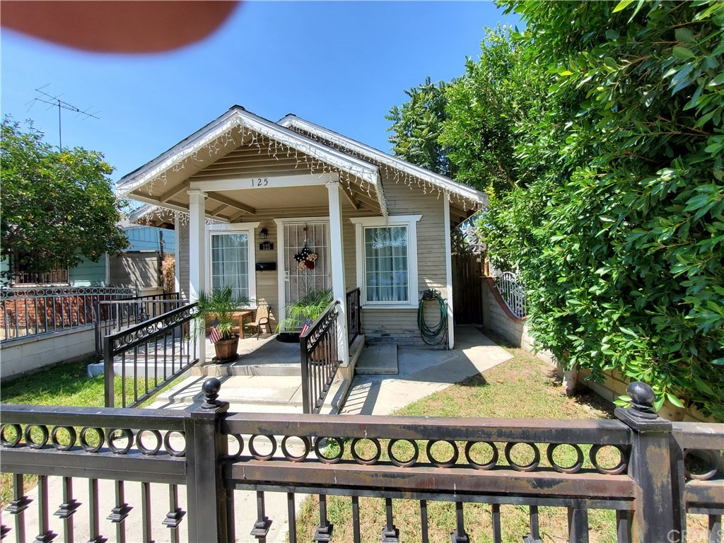 125 East 68th Way Long Beach, CA 90805 - Photo 1 of 1