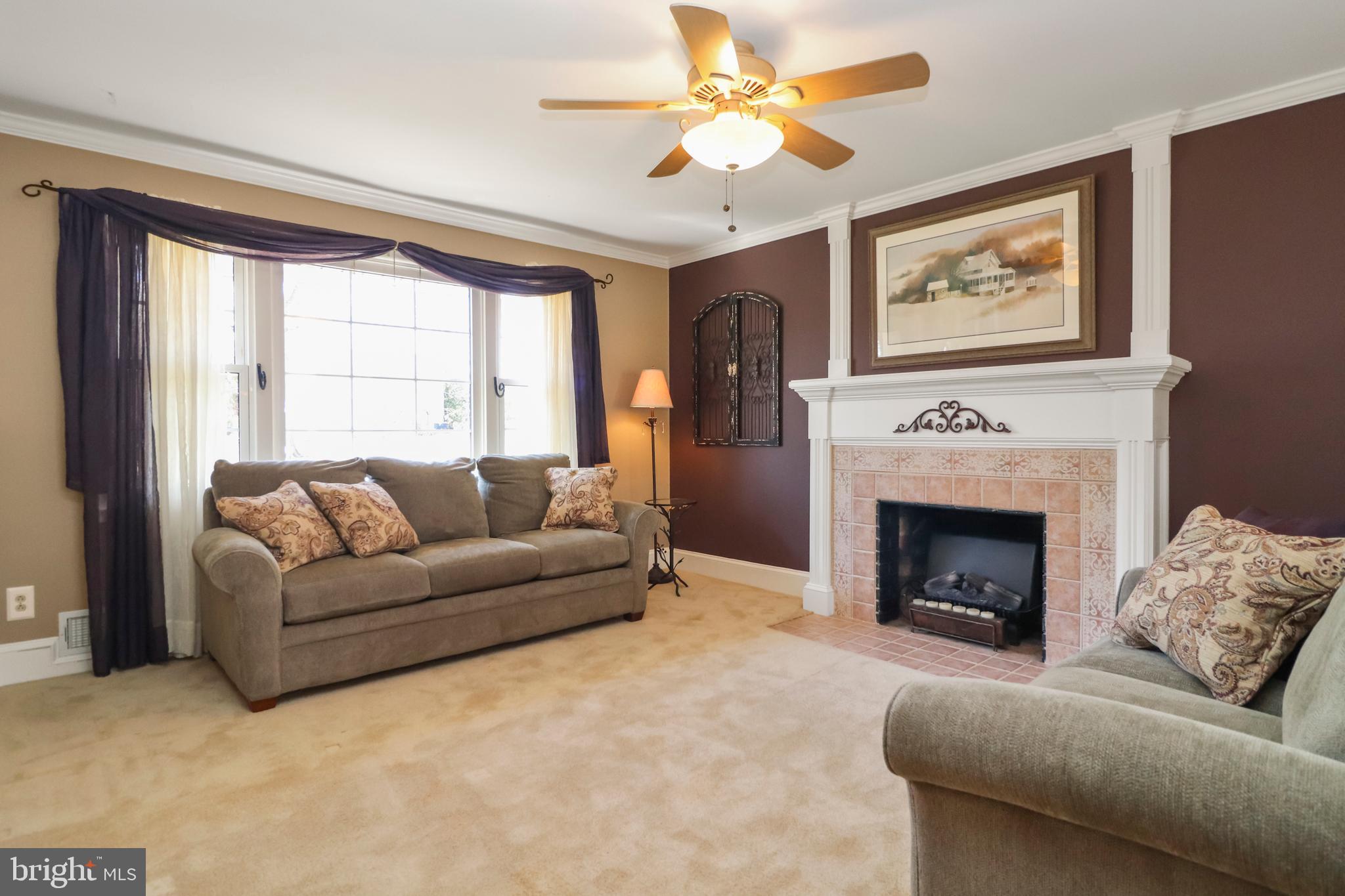 5513 Sedgwick Lane Springfield, VA 22151 - Photo 3 of 32 Gallery Image 3