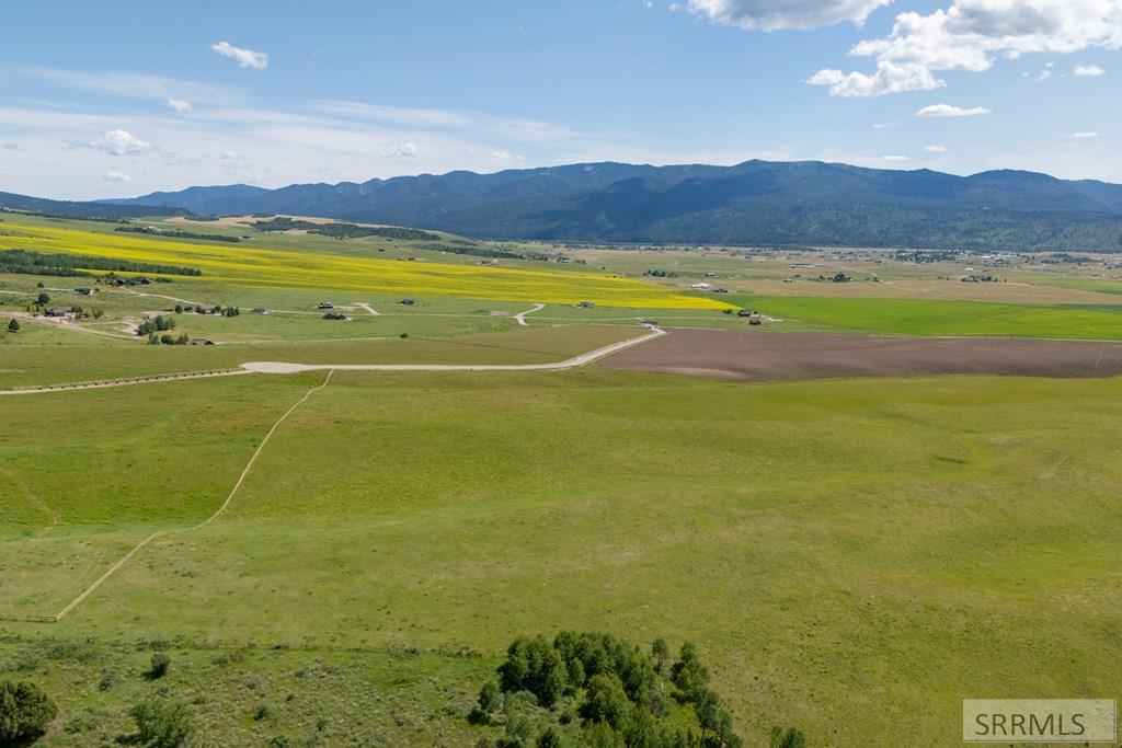 L6-b1 L6-b1 Grand View Heights Swan Valley, ID 83449 - Photo 3 of 6