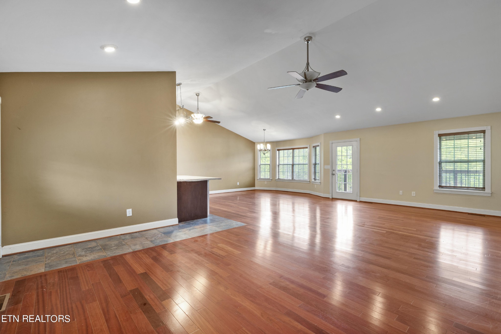 2132 Creswell Road Seymour, TN 37865 - Photo 3 of 31 Gallery Image 3