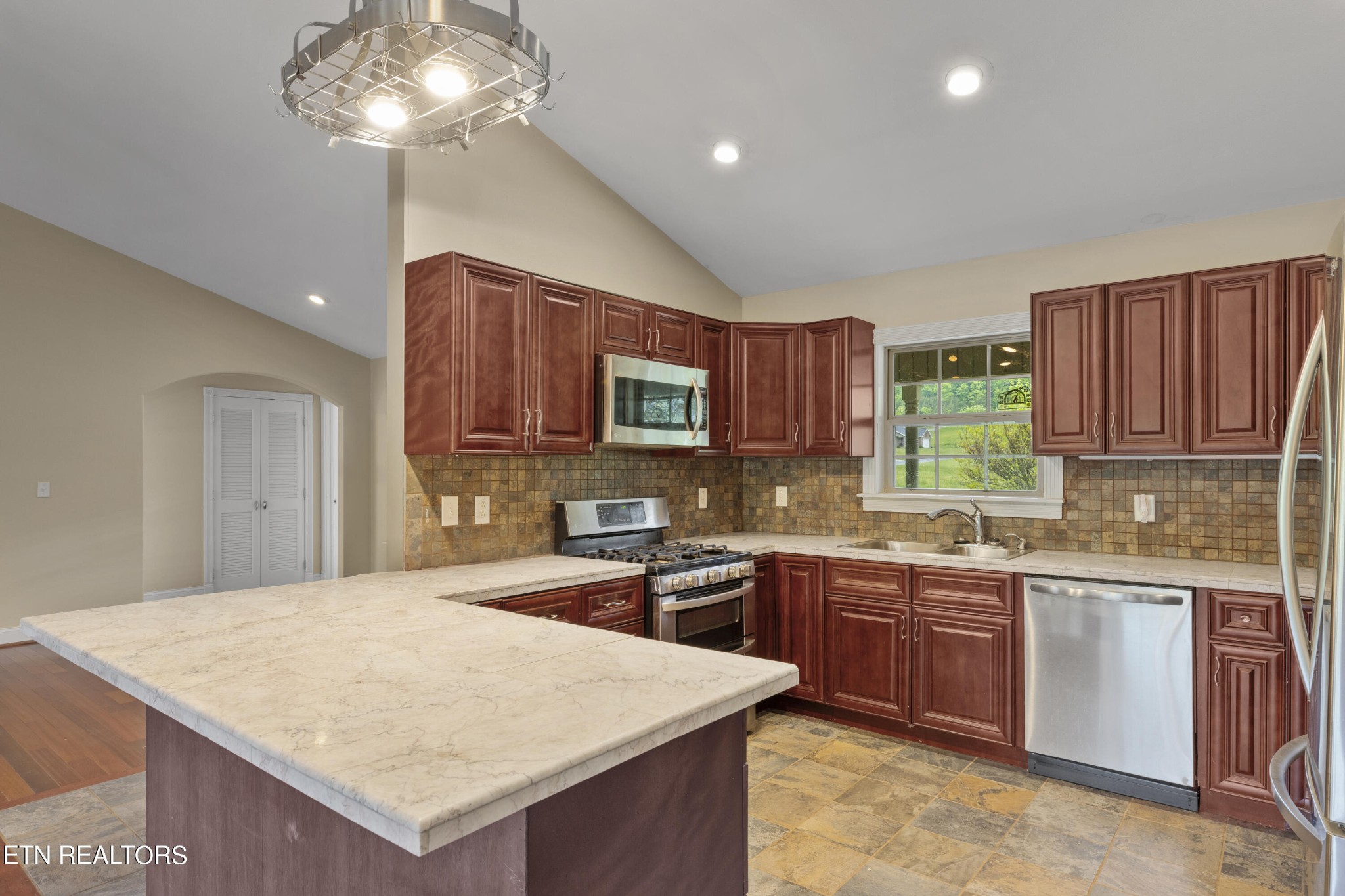2132 Creswell Road Seymour, TN 37865 - Photo 7 of 31 Gallery Image 7