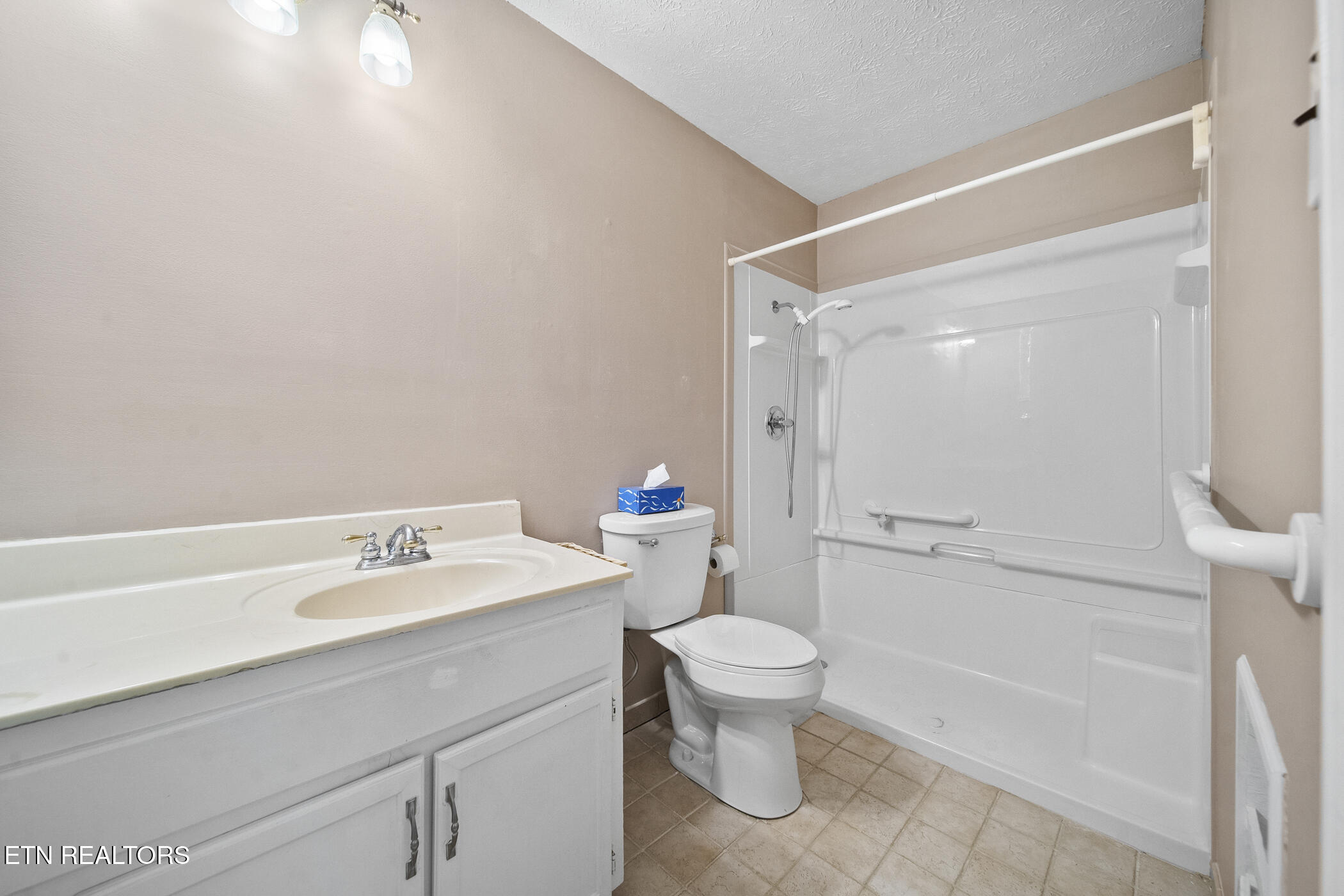 1615 Upper Middle Creek Road Sevierville, TN 37876 - Photo 13 of 24 dsc04718