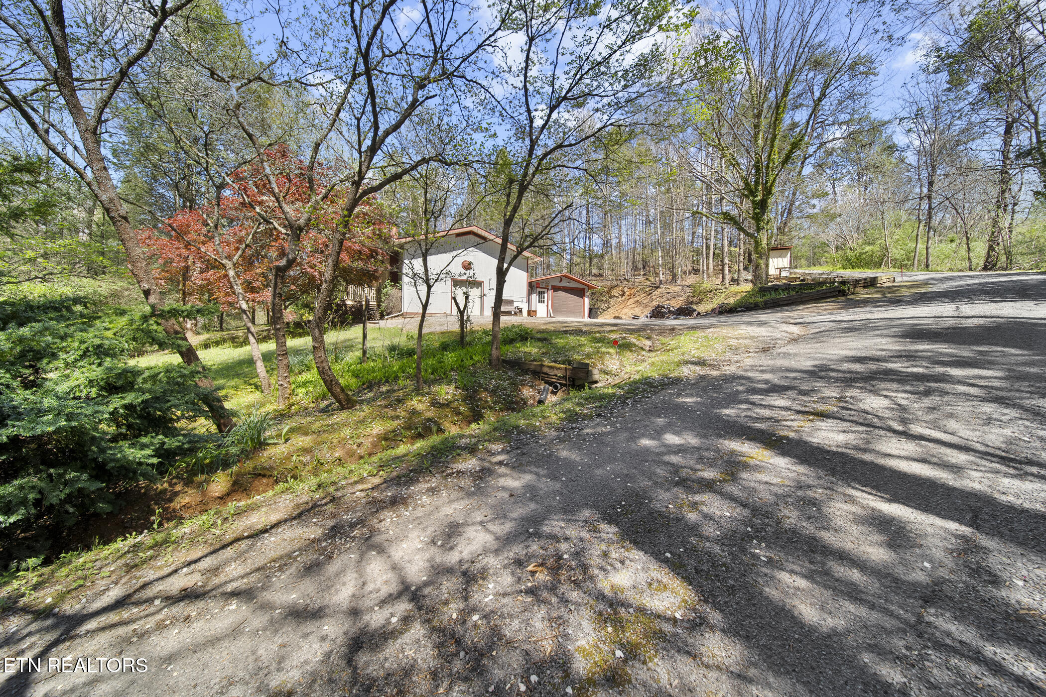 1615 Upper Middle Creek Road Sevierville, TN 37876 - Photo 5 of 24 dsc04773