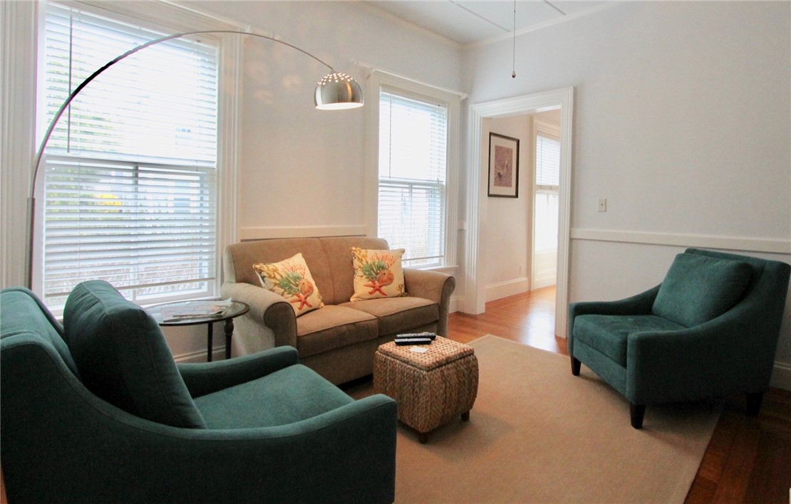 46 Corne Street Newport, RI 02840 - Photo 14 of 36