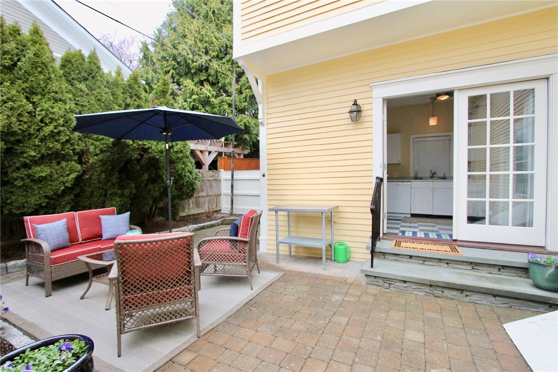46 Corne Street Newport, RI 02840 - Photo 20 of 36