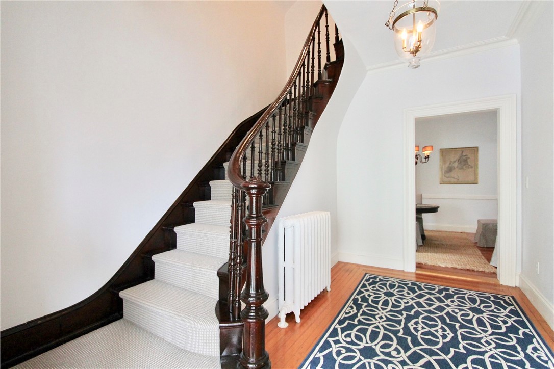 46 Corne Street Newport, RI 02840 - Photo 27 of 36