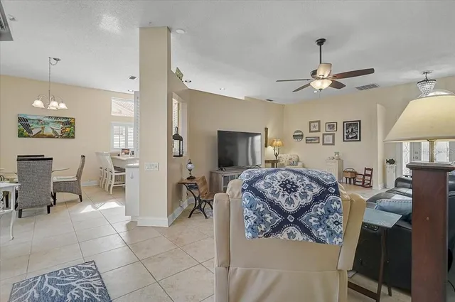 $394,500 | 4729 Peridia Boulevard East, Bradenton, FL 34203