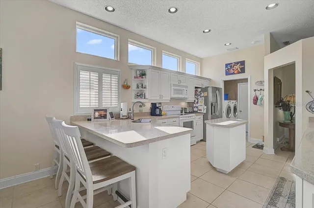 $394,500 | 4729 Peridia Boulevard East, Bradenton, FL 34203