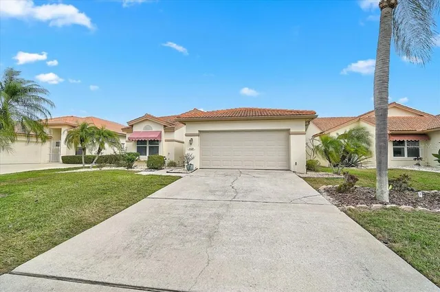 $394,500 | 4729 Peridia Boulevard East, Bradenton, FL 34203