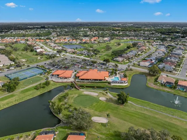 $394,500 | 4729 Peridia Boulevard East, Bradenton, FL 34203