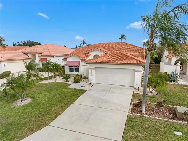 $394,500 | 4729 Peridia Boulevard East, Bradenton, FL 34203