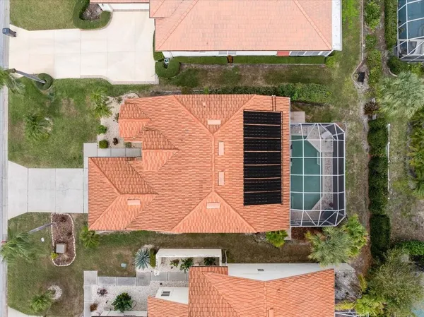 $389,500 | 4729 Peridia Boulevard East, Bradenton, FL 34203