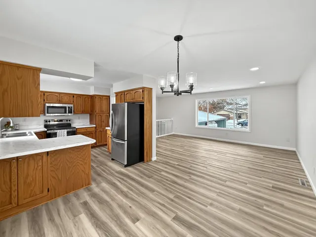 $374,900 | 1620 36 1/2 Avenue South, Fargo, ND 58104