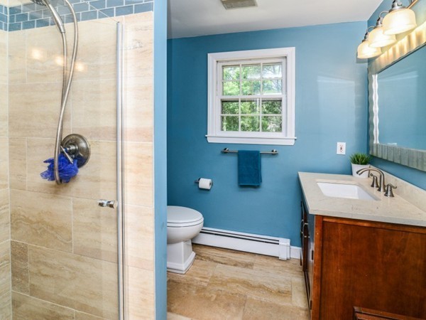 39 Stoughton Road Dedham, MA 02026 - Photo 18 of 28 Gallery Image 18