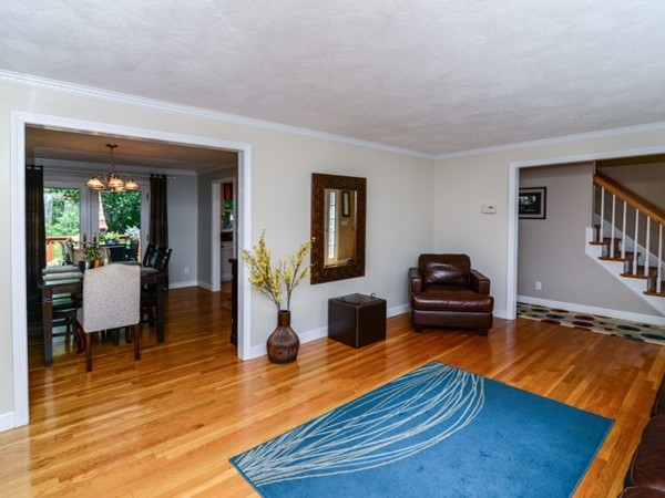 39 Stoughton Road Dedham, MA 02026 - Photo 4 of 28 Gallery Image 4