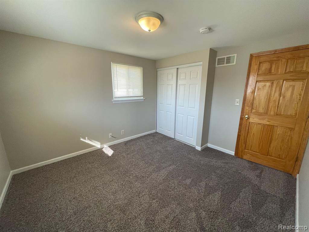 26228 Penn Street Inkster, MI 48141 - Photo 12 of 16