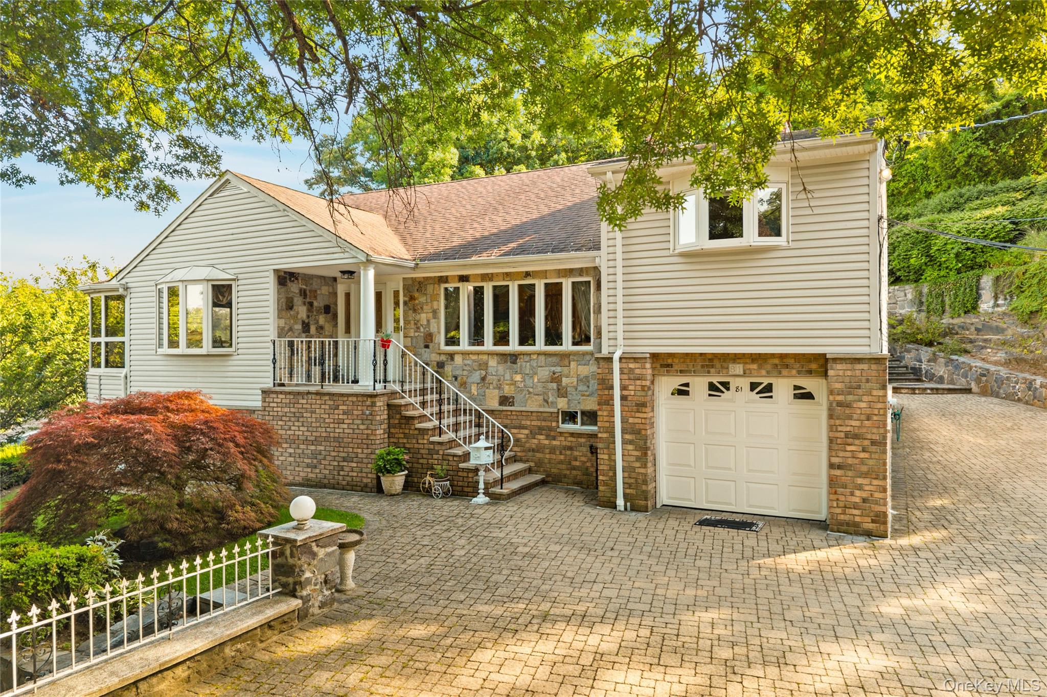 81 Avondale Road Yonkers, NY 10710 - Photo 2 of 48