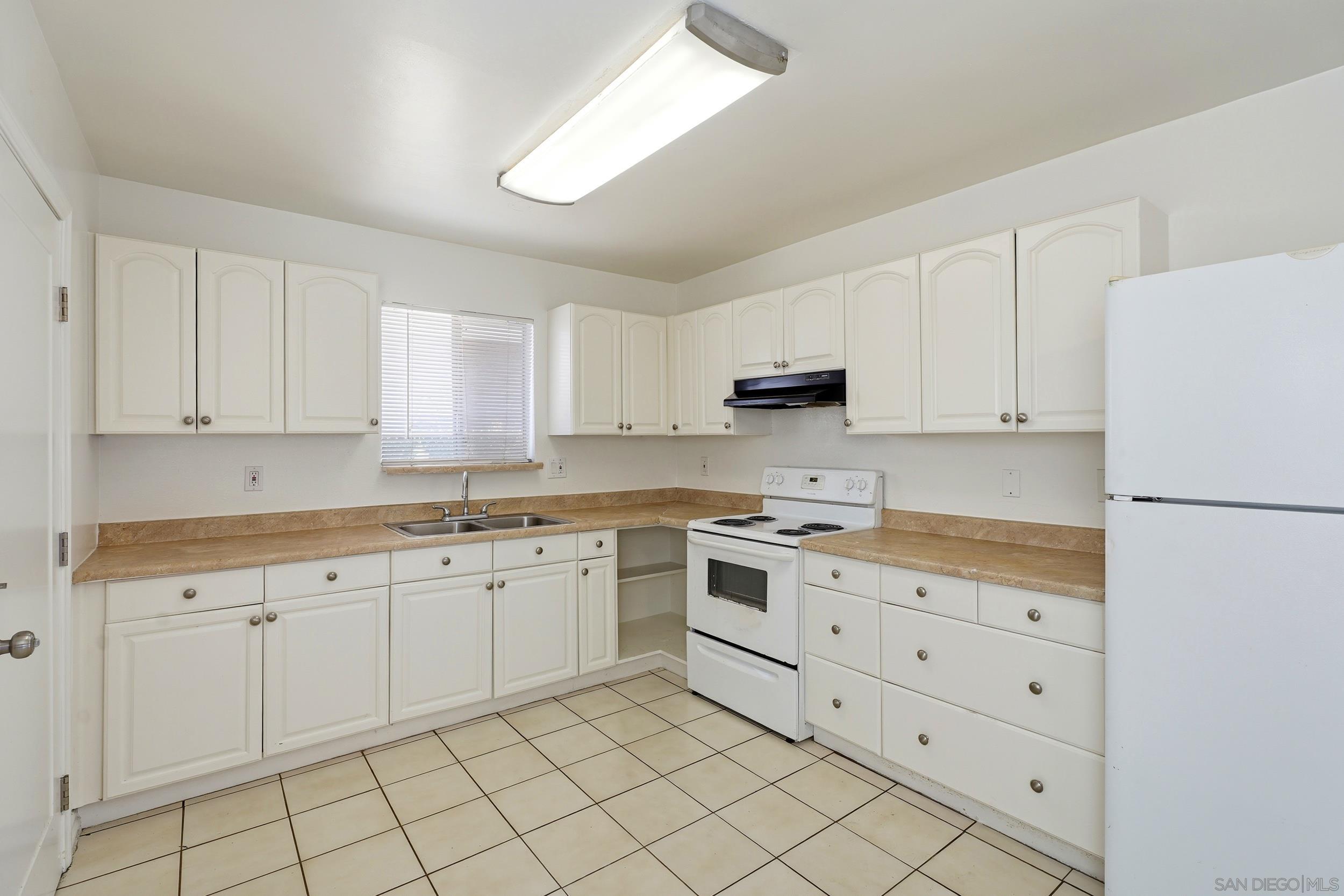 8947 Lamar Street Spring Valley, CA 91977 - Photo 40 of 45