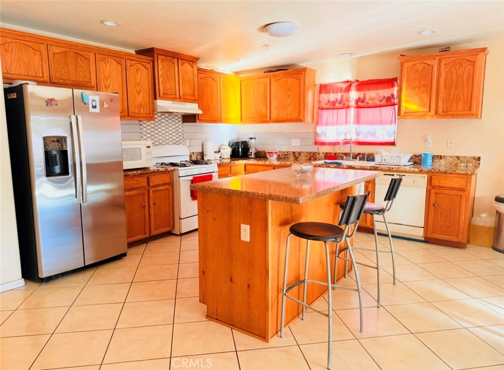 2932 Prospect Avenue Riverside, CA 92507 - Photo 2 of 6