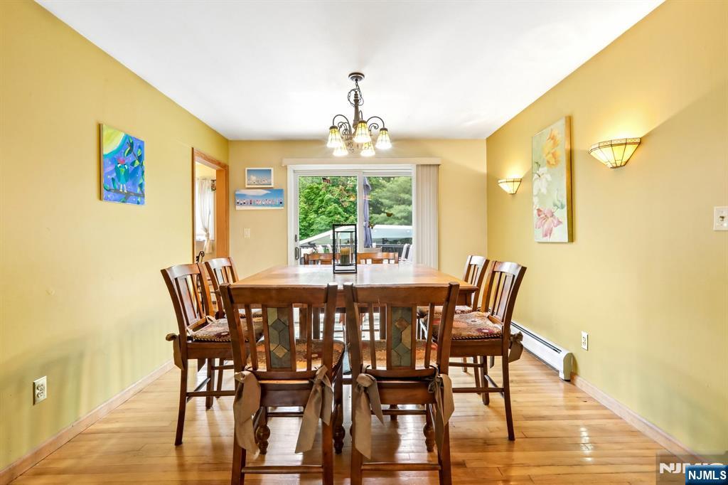 123 Midwood Road Paramus, NJ 07652 - Photo 17 of 46