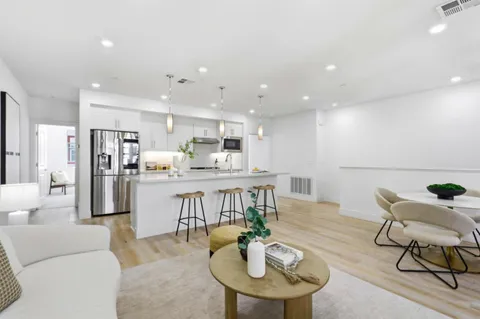 $1,098,000 | 2930 Boyter Place, Unit 112, Santa Clara, CA 95051