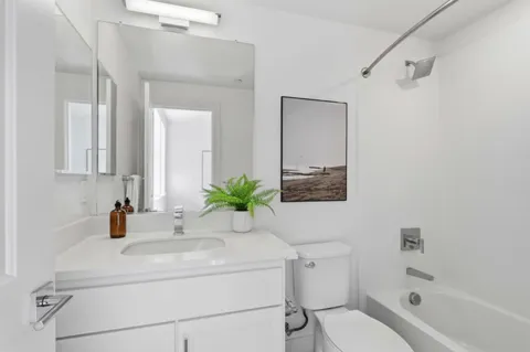 $1,098,000 | 2930 Boyter Place, Unit 112, Santa Clara, CA 95051