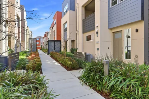 $1,098,000 | 2930 Boyter Place, Unit 112, Santa Clara, CA 95051